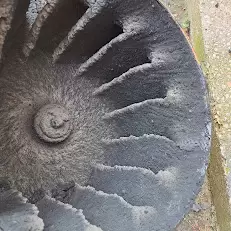 Lux Prim Services pulizia torrini certrifughi pulizia aspiratori industriali da tetto lavaggio torrini di aspirazione centrifughi a Rimini Pesaro e Urbino