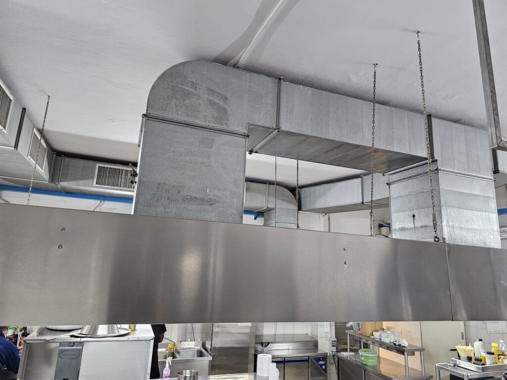 pulizia cappa LUX PRIM SERVICES